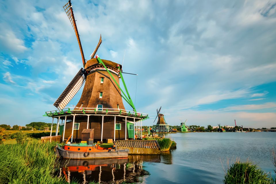 Amsterdam: Zaanse Schans, Volendam, and Marken Day Trip - Meeting Point and Transportation Details