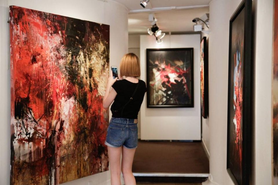 Art Galleries Private Guided Tour in Paris - Booking Information and Cancellation Policy