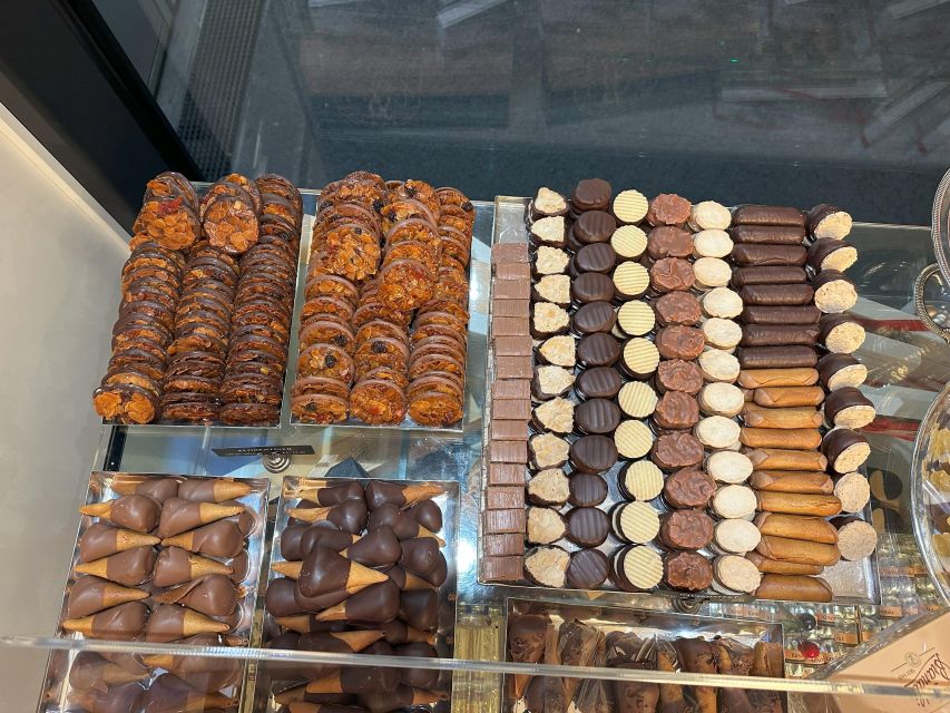 Basel's Cheese, Chocolate, and Local Pastry Tasting - Common questions