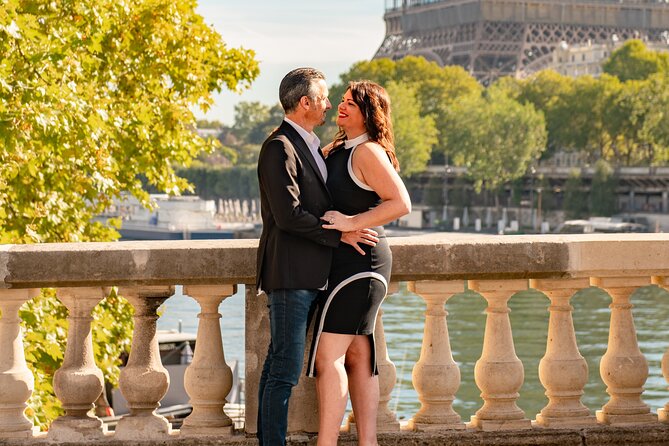 Eiffel Tower Photographer, Professional Photo Shoot - Paris - Background