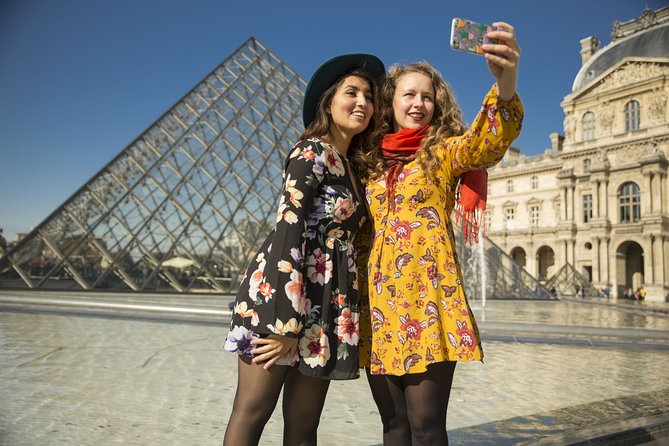 Explore the Louvre With a Local Guide Private Tour - Common questions