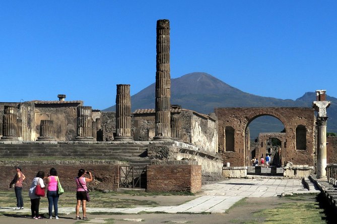 From Naples: Pompeii Entrance & Amalfi Coast Tour With Lunch - Logistics and Language Options