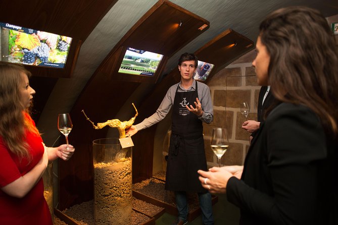 Guided Visit and Wine Tasting in a Royal Wine Cellar in Paris - Directions