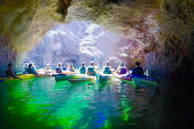 Half-Day Emerald Cove Kayak Tour With Hotel Pickup - Positive Feedback for Guides