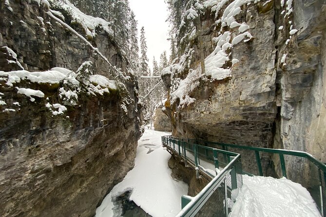 Johnston Canyon Private Guided Icewalk - Common questions