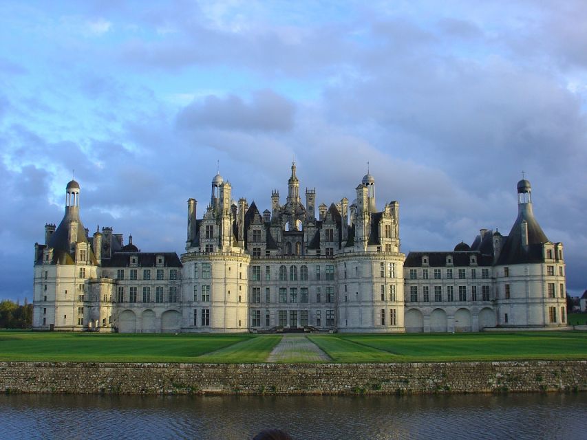 Loire Valley Castles Private Tour From Paris/skip-the-line - Common questions