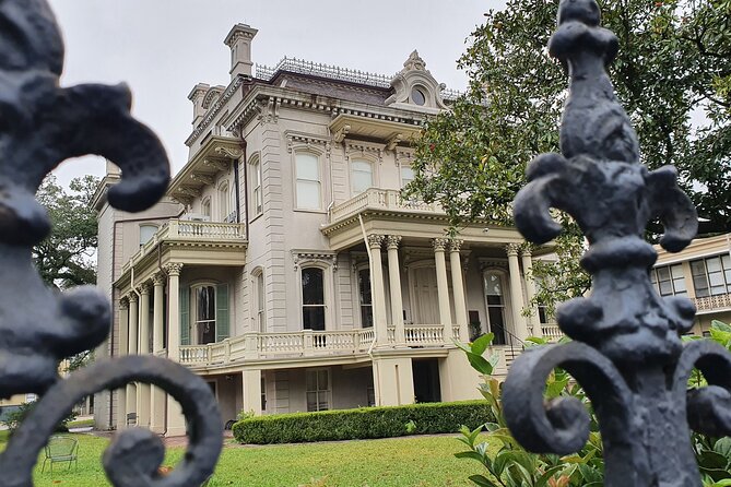 New Orleans Garden District and Cemetery Bike Tour - Common questions