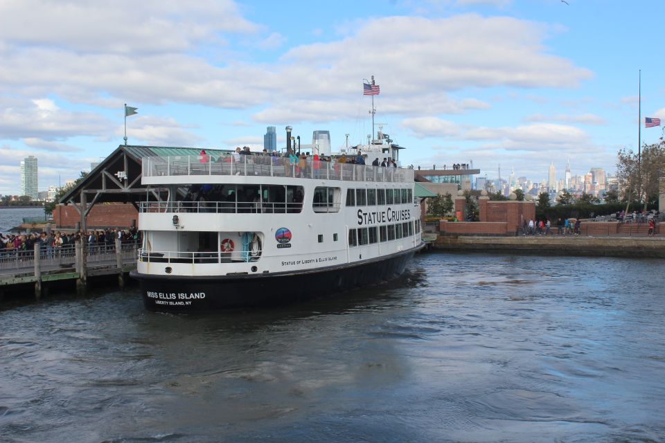 New York City: Statue of Liberty & Ellis Island Guided Tour - Customer Reviews