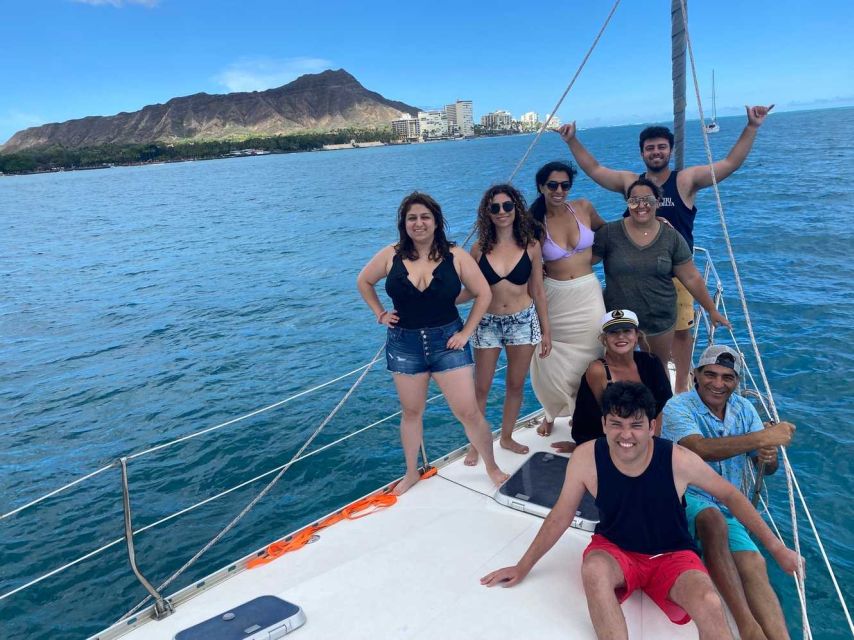 Oahu: Diamond Head Sail - Inclusions