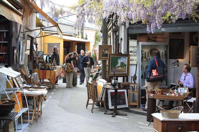 Paris Flea Market Small-Group Guided Tour With Chats and Antiques Dealers - Background