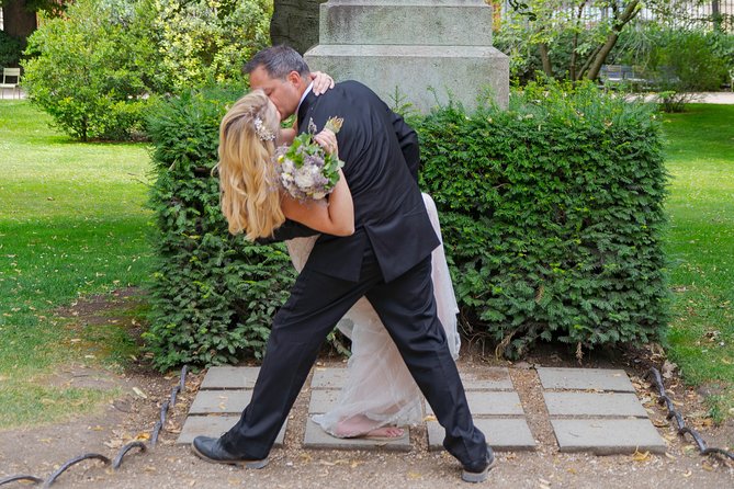Paris Luxembourg Garden Wedding Vows Renewal Ceremony With Photo Shoot - Customer Reviews and Ratings