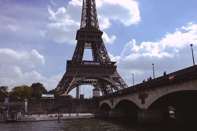 Paris Tour: Eiffel Tower Lunch, Boat Cruise, and Louvre Tour - Booking Information and Terms