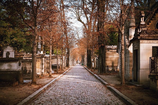 Pere Lachaise Cemetery Paris - Exclusive Guided Walking Tour - Mobile Ticketing and Language Options