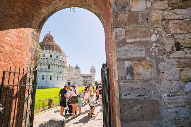 Pisa and Piazza Dei Miracoli Half-Day Tour From Florence - Common questions