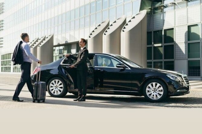 Private Airport Transfer Between Paris and Parisian Airports - Pickup Locations