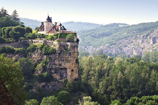 Private Half-Day Tour to Rocamadour by EXPLOREO - Common questions