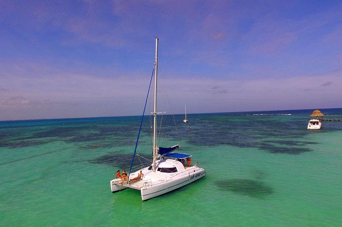 Private Isla Mujeres Catamaran Tour From Cancun With Open Bar - Customer Reviews and Positive Experiences