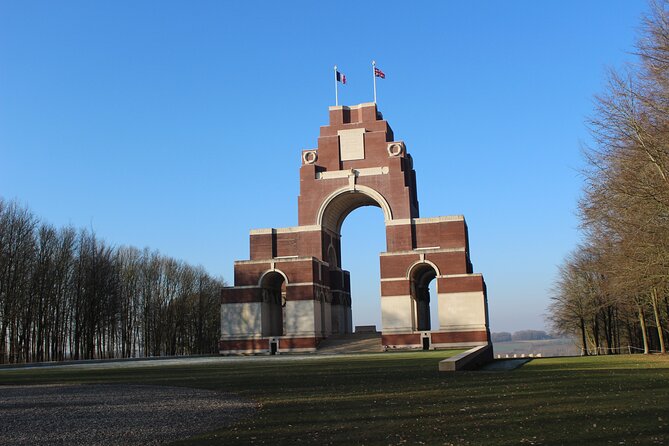 Private Tour of the WW1 Somme Battlefields From ARRAS - Final Words