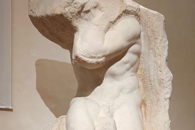 Skip-the-Line Guided Tour of Michelangelo's David - Marios Passionate Tour Approach