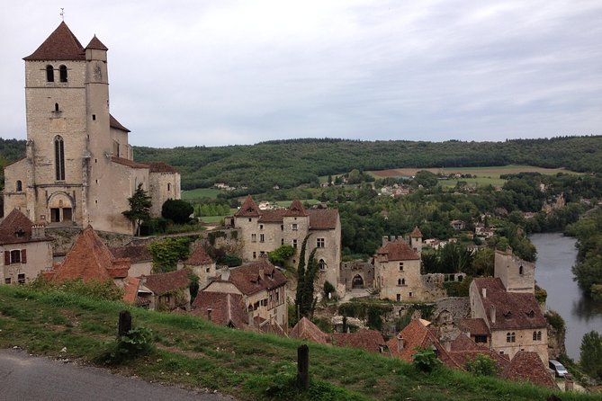 St Cirq Lapopie and Pech Merle Cavern Tour From Toulouse - Cancellation Policy Details