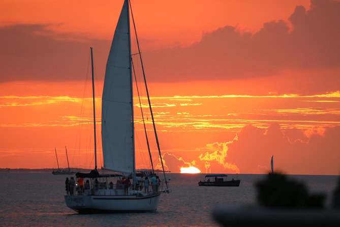 Sunset Sail in Key West With Beverages Included - Booking and Additional Information