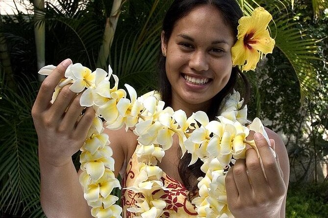 Traditional Airport Lei Greeting on Honolulu Oahu - Directions for Airport Lei Greeting