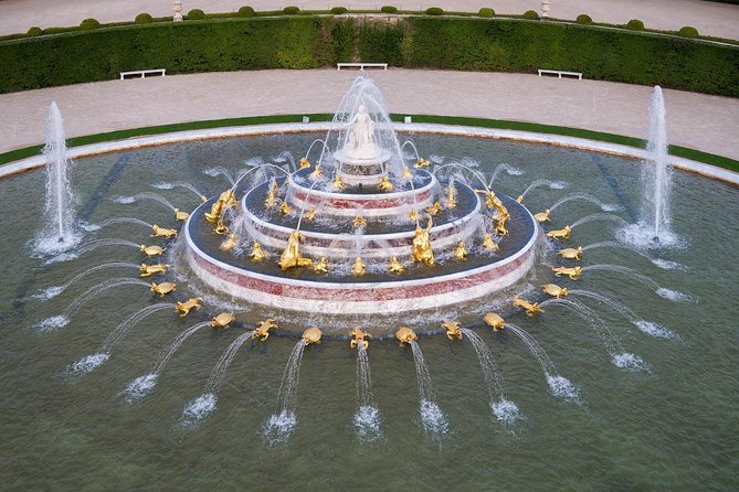Versailles Palace Audio-Guided Tour by Shuttle From Paris - Round-Trip Transportation From Paris