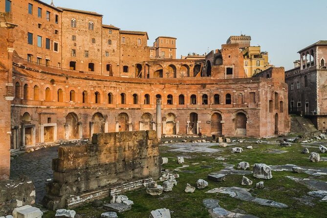 Wonders of Rome Walking Tour - Host Interactions and Gratitude