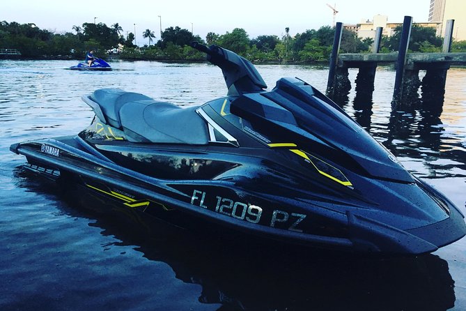 1 Hour Jet Ski Rental in Fort Lauderdale - Additional Costs