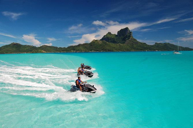 Bora Bora 4WD Tour Including Lunch at Lucky House & Jet Ski Tour - Directions