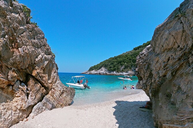 East Pelion Mini Boat Tour - Enjoy a Delicious Lunch Onboard