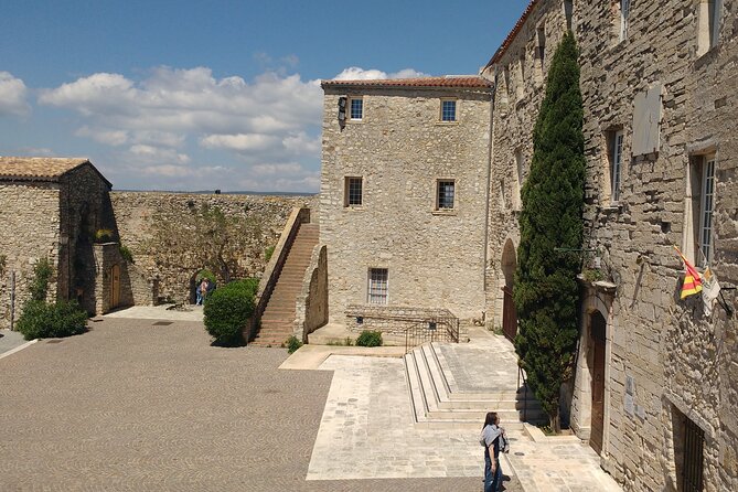 Full-Day 3 Village Tour of Provence: Splendid & Secret - Tour Pricing