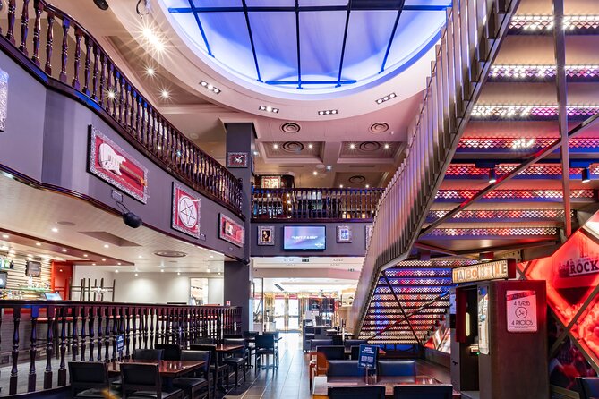 Hard Rock Cafe Paris With Set Menu for Lunch or Dinner - Common questions