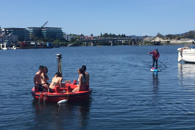 Hot Tub Boat Victoria - Common questions