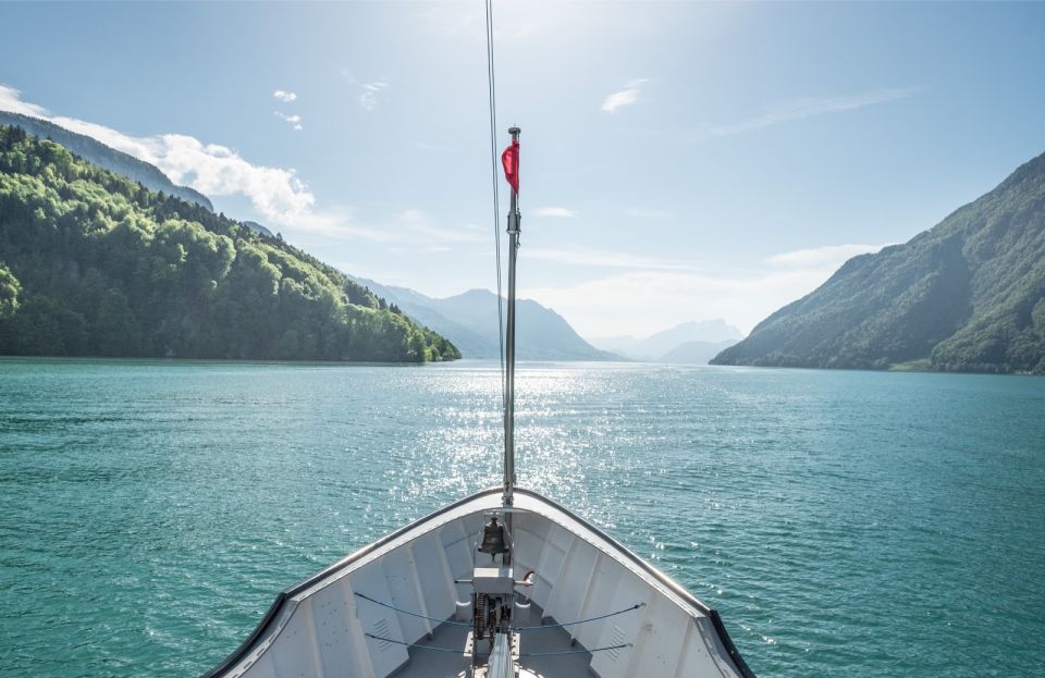 Ingenbohl: Roundtrip Lake Uri Cruise From Brunnen to Flüelen - Inclusions and Additional Offerings