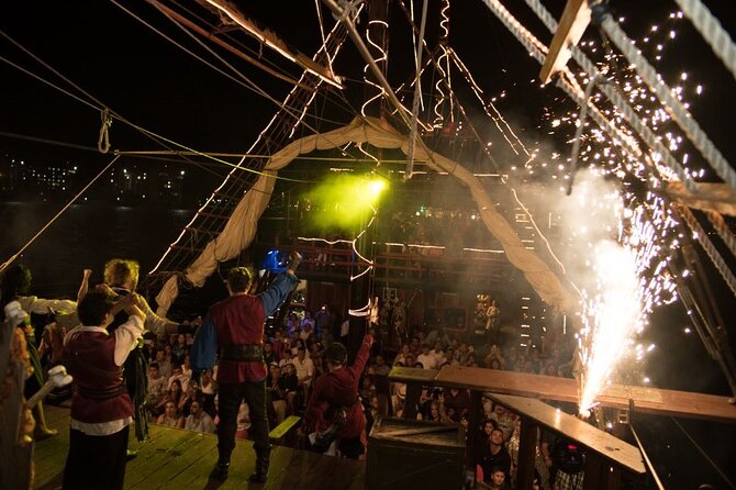 Jolly Roger Pirate Show and Dinner in Cancun - Common questions