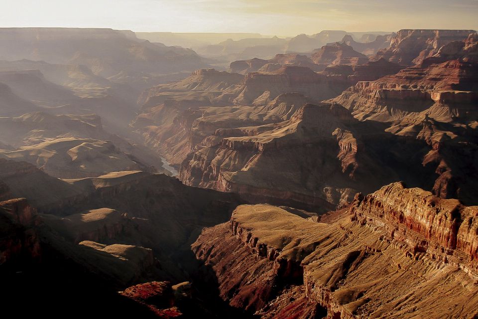 Las Vegas: Roundtrip Flight to Grand Canyon & Hummer Tour - Flight Details