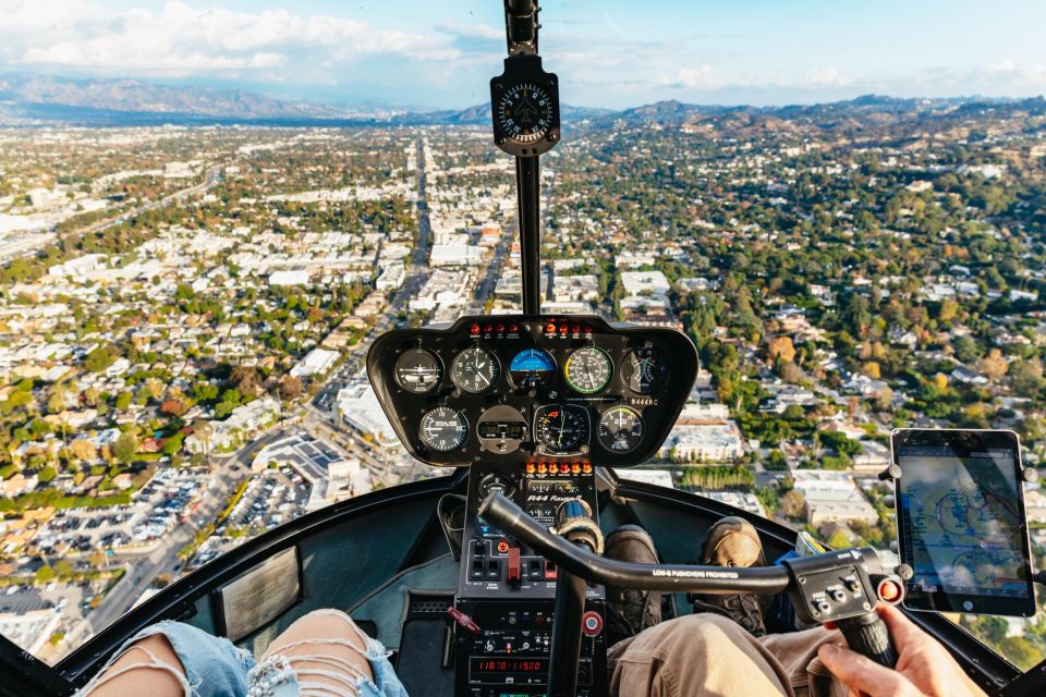 Los Angeles: Private 1-Hour Sightseeing Helicopter Tour - Meeting Point Details