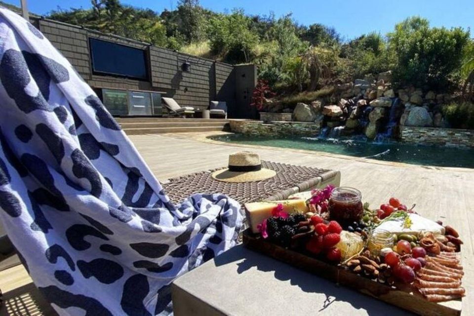 Los Angeles: Private Helicopter Hideaway Day Trip - Amenities at the Hideaway
