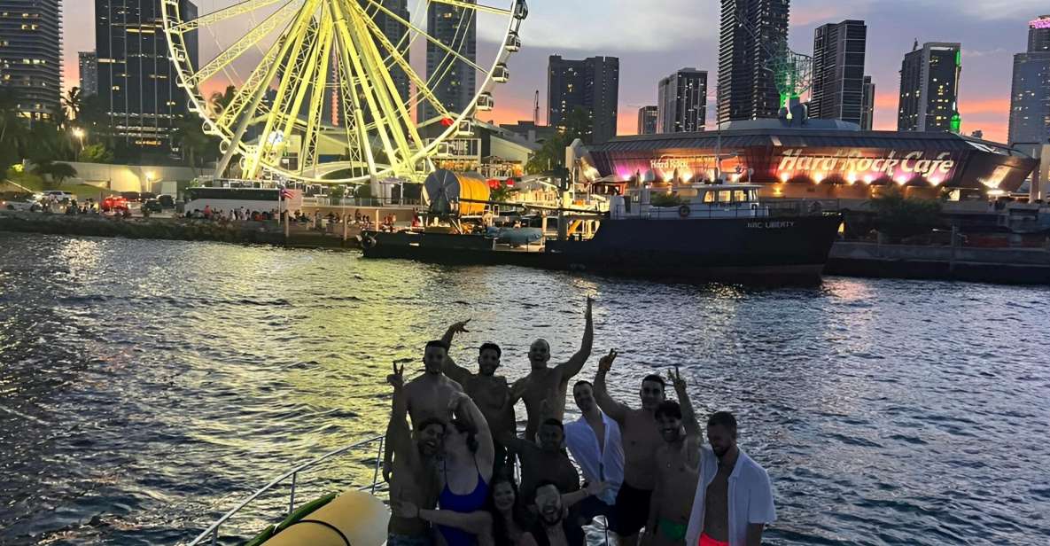 Miami: Nightlife & Party in Biscayne Bay With Champagne - Crew Service Excellence