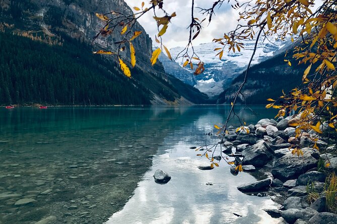 Moraine Lake & Lake Louise Sunset Wildlife Adventure - Common questions