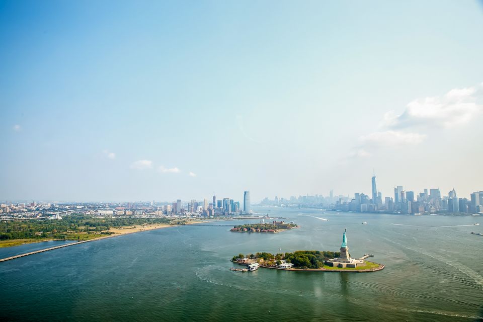 NYC: Manhattan Island All-Inclusive Helicopter Tour - Common questions