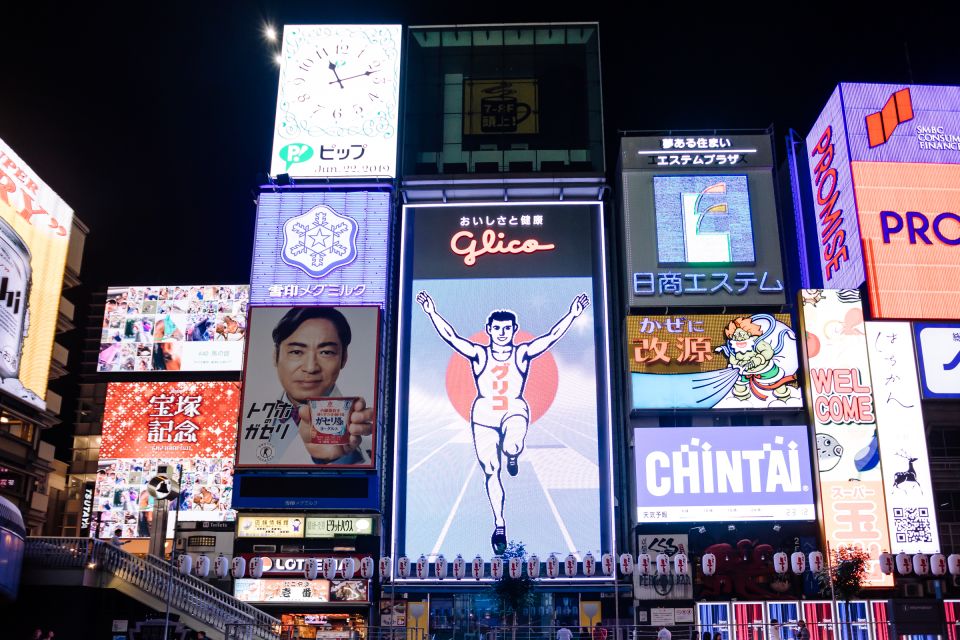 Osaka: Nightlife Experience - City Directions and Entertainment