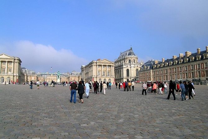 Palace of Versailles Skip the Line From Paris With Transfer - Common questions