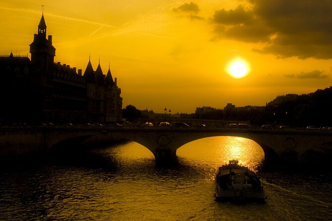 Paris by Night Walking Tour: Ghosts, Mysteries and Legends - Final Words