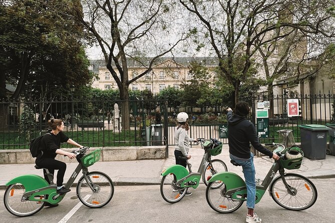 Private Bike Tour : Paris With a Local - Reviews Summary