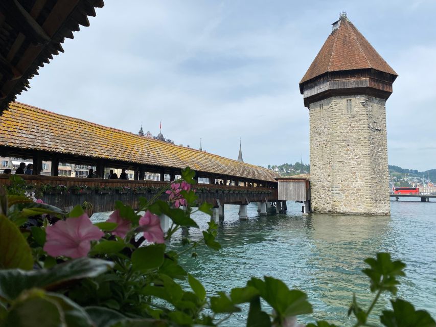 Revealing Lucerne: Self-Guided Reading City Tour - Discovering Iconic Landmarks