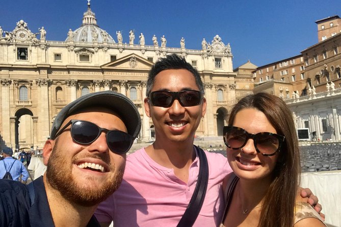 Rome: Early Morning Vatican Small Group Tour of 6 PAX or Private - Common questions