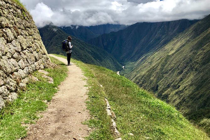 Short Inca Trail To Machu Picchu 2 Days and 1 Night - Common questions