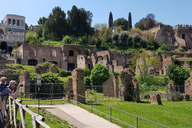 Skip The Line: Colosseum, Roman Forum, Palatine Hill Guided Tour - Common questions